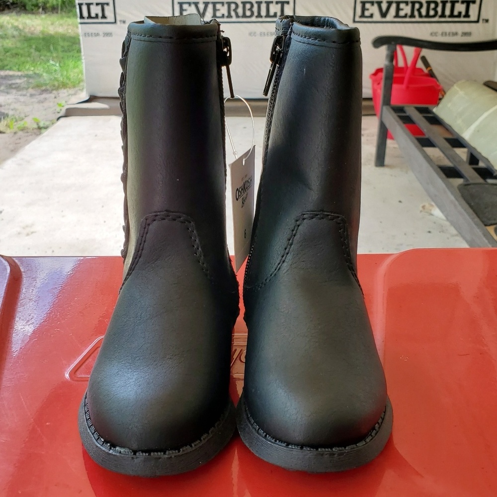  NEW! OshKosh B'Gosh veruca (toddler) zip boots